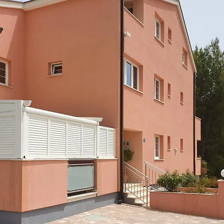 1 Bedroom Cozy In Apartman *