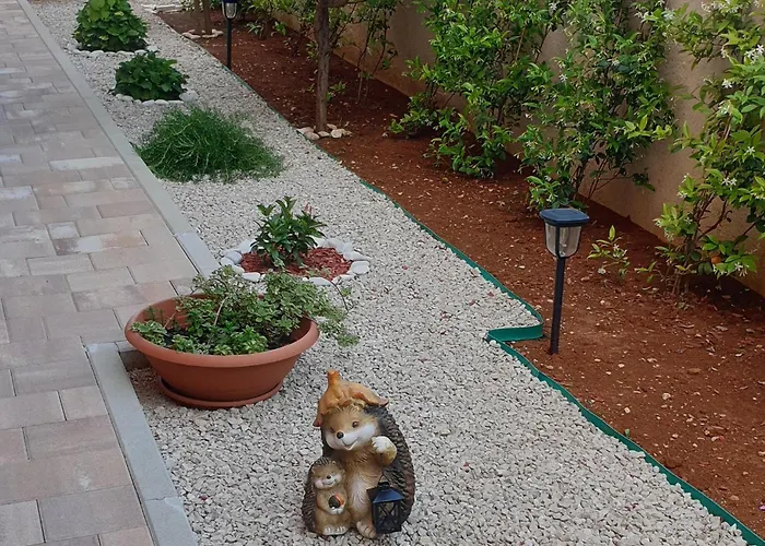 1 Bedroom Cozy In Appartamento *